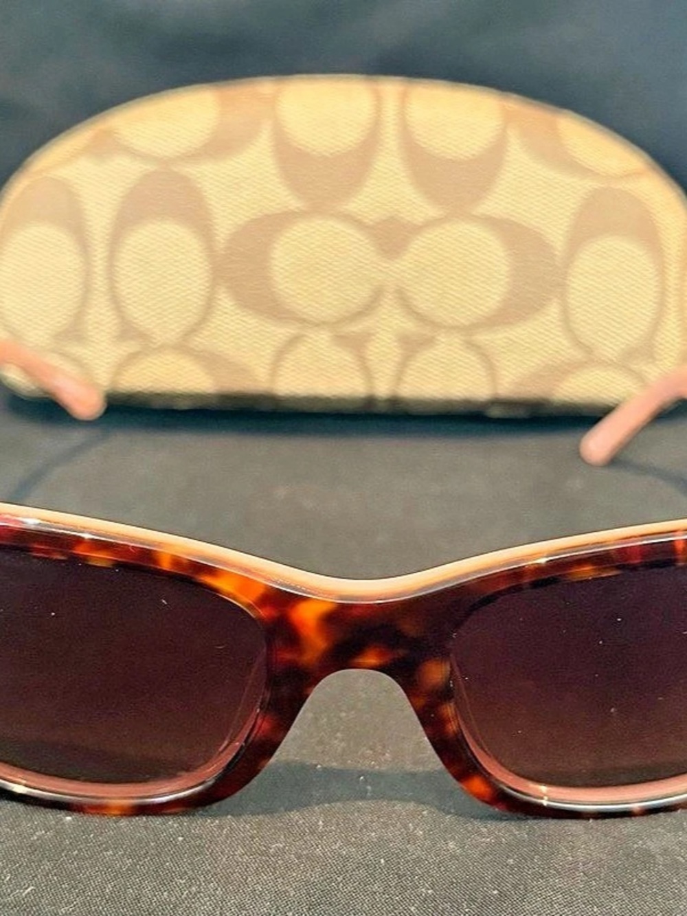 Coach Lilly Pulitzer Marni TK Tortoiseshell Sunglasses in Pink & Brown Like New